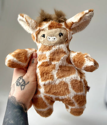 *Reserved* Giraffe